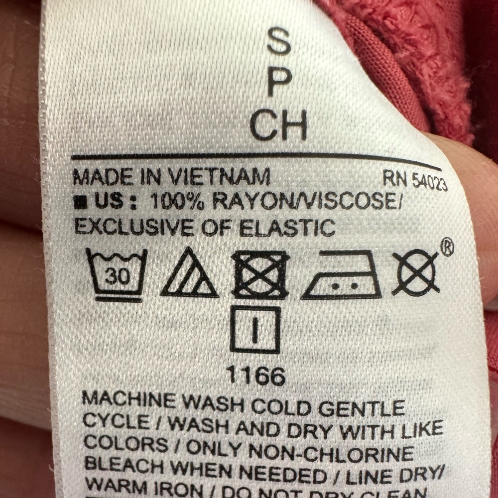 Old Navy  Sleeveless Jumpsuit. Color Coral - Size S- 100% Rayon - Picture 5 of 6